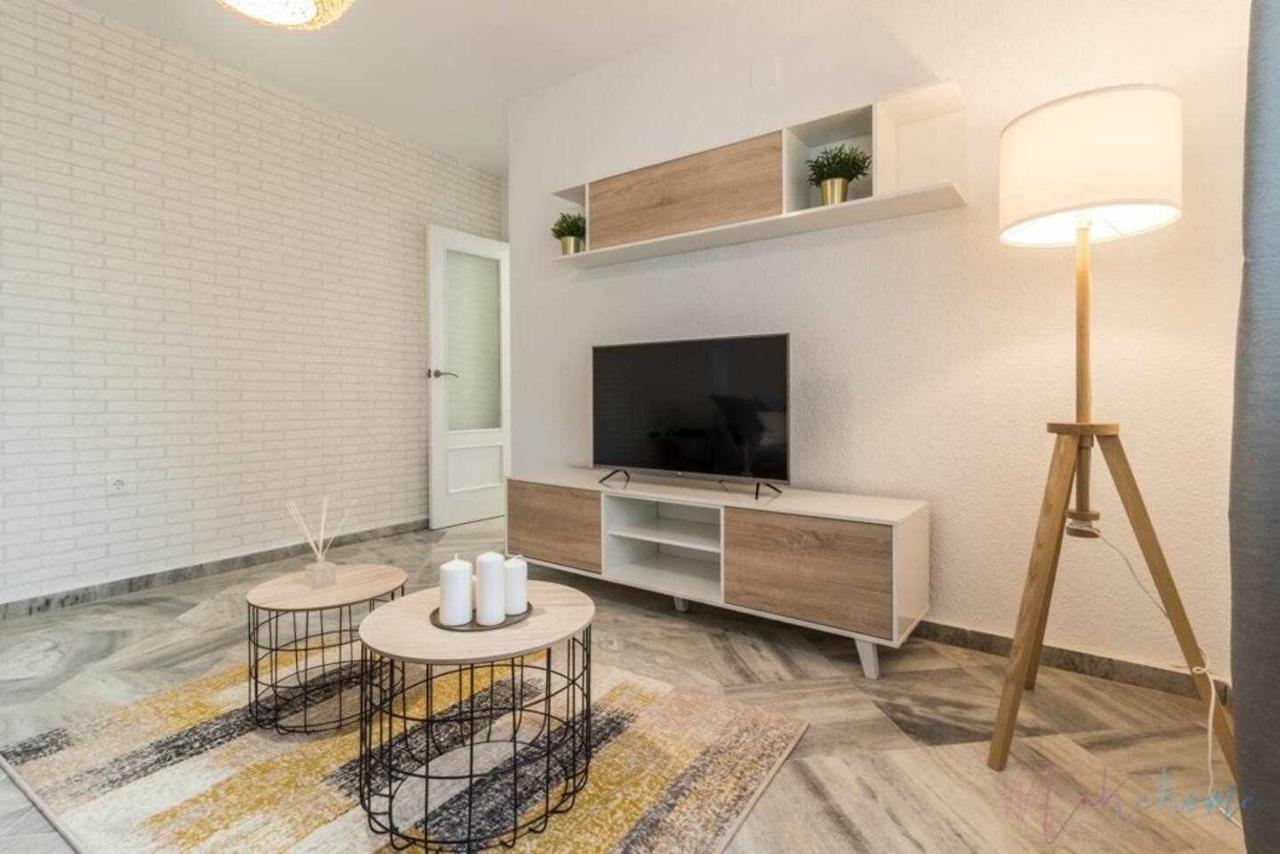 Apartamento Tranquilo En Pleno Centro Con Garaje Huelva Exterior foto