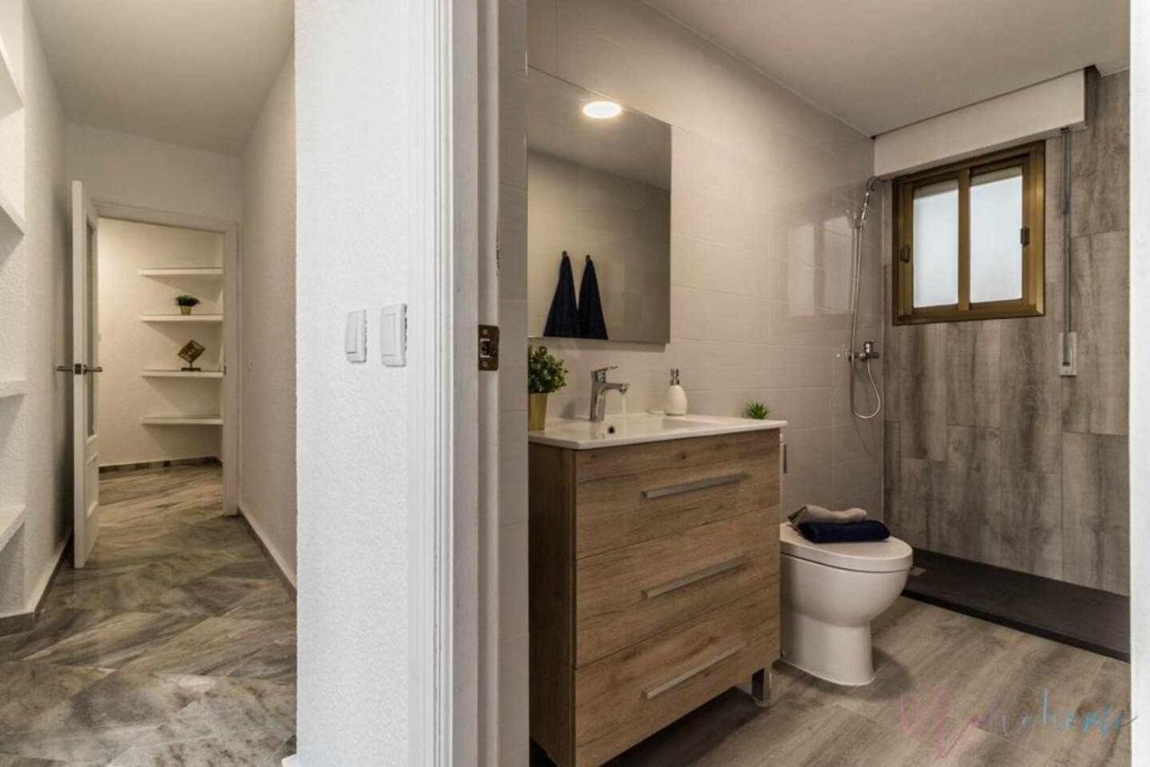 Apartamento Tranquilo En Pleno Centro Con Garaje Huelva Exterior foto